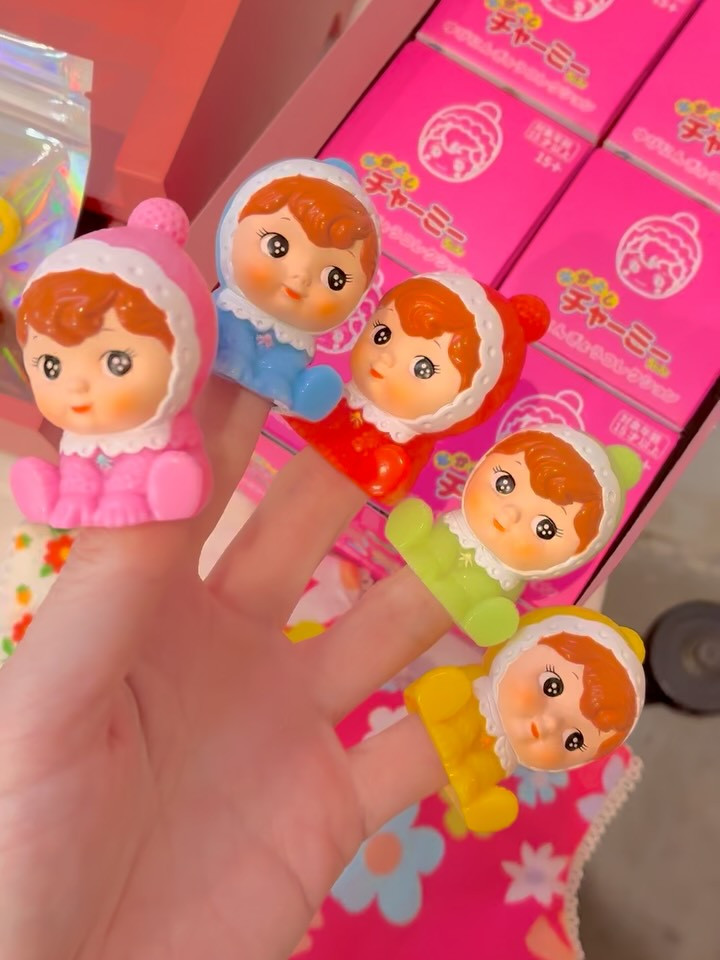 こ〜んなにCUTEなチャーミーちゃんの指人形が入荷してます🩷...